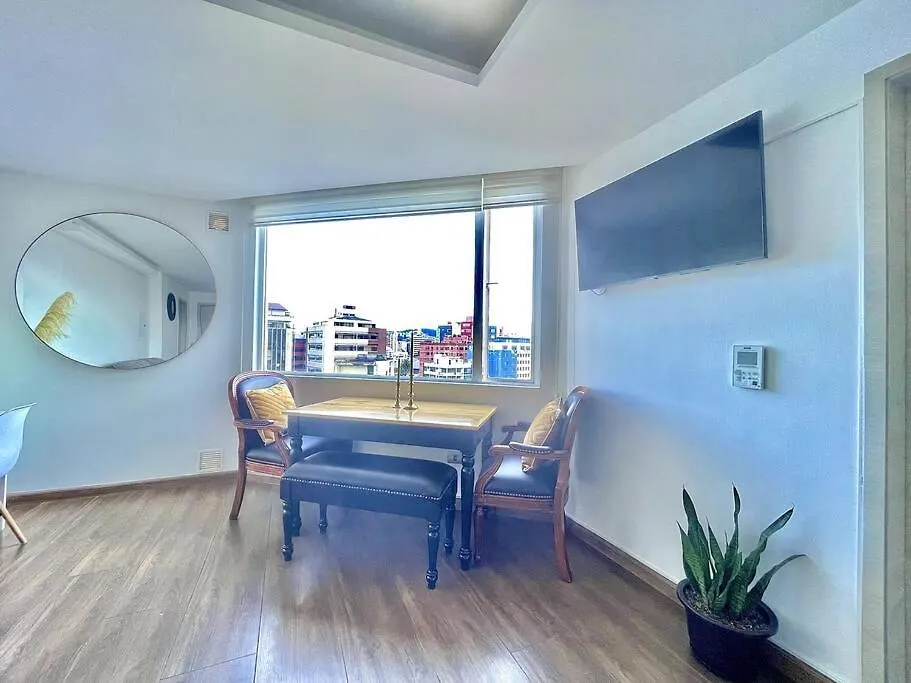 Suite Chic Cerca Parque Carolina Quito Ekvador